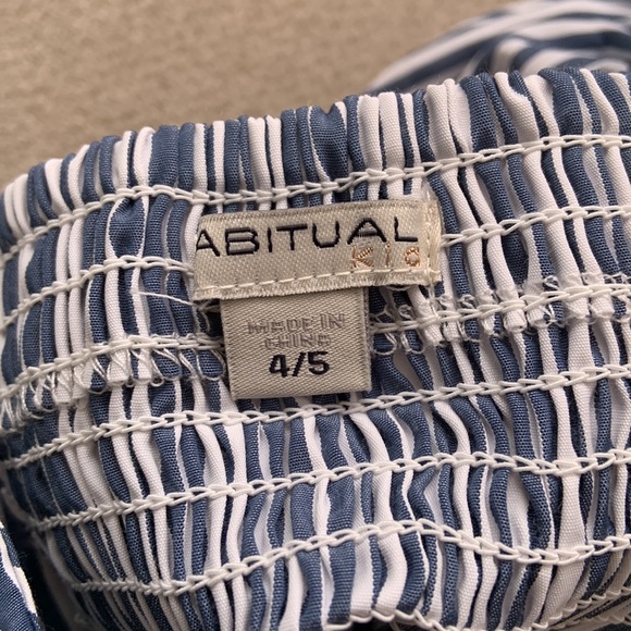 NWT Habitual kids striped bow front romper size 4-5 - Picture 7 of 7